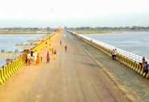 नए कोईलवर पुल के शुभारंभ को तेजी से चल रहा काम, दक्षिणी लेन बनकर तैयार