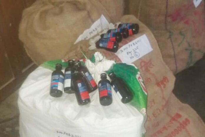 rohtas news - rohtas police news - प्रतिबंधित कफ सिरफ बरामद