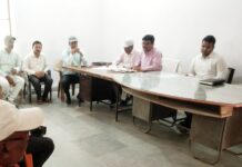 डेहरी में शराब मामले में जब्त वाहनों की नीलामी से 3.98 लाख का मिला राजस्व