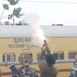 Fire in bogie of bhabhua patna intercity train in Bhabua against Agneepath scheme (3)
