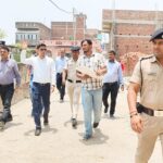 Rohtas news DM dharmendra kumar along with team of officers learned reality of plans in Dinara (2)