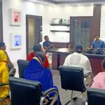 rohtas news DM dharmendra kumar held meeting for betterment of transgender society (2)
