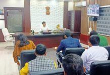 रोहतासगढ़ किला पर 5 को होगा वनवासी कल्याण महोत्सव, तैयारियों को लेकर डीएम ने की बैठक