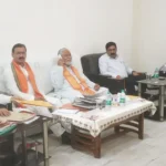 rohtas news two member team of bihar Heritage Development Committee held meeting with officials for tourism development (2)
