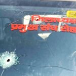 bikramganj news Firing on prakhand pramukh rakesh kumar lali sitting in car injured 010923 (2)