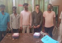 सासाराम: फिल्मी स्टाइल में हथियार से दहशत फैलाने वालों पर एक्शन, 5 गिरफ्तार